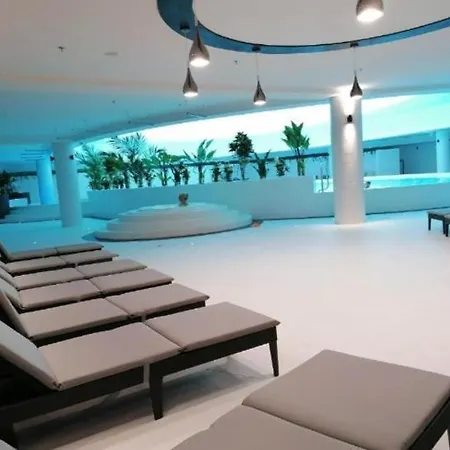 Hanza Tower Deluxe Spa & Jacussi & Sauna & Pool Szczecin
